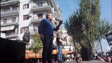 Φωκάς: Συγγνώμη που είπα «πουτ...να» τη Βουλή, αγωνίζομαι για την... αναβάθμιση της πολιτικής ζωής!