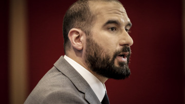 Τζανακόπουλος: Η Τουρκία πρέπει να καταλάβει και να μην μπλέκει τη σκιά της με το πραγματικό της μπόι...