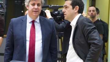 Σεντένο: Δεν υπάρχουν συζητήσεις για παράταση του ελληνικού προγράμματος - Πιο κοντά σε συμφωνία για το χρέος