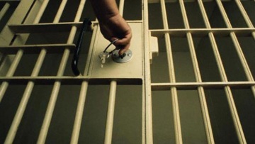 Σέρρες: Χειροπέδες σε σωφρονιστικό υπάλληλο των φυλακών Νιγρίτας μετά από μήνυση κρατούμενου για απειλή