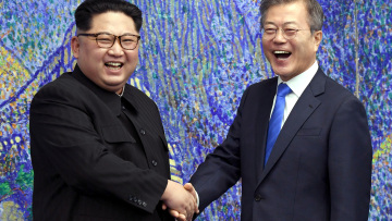 Μενού με... συμβολισμό στο γεύμα των ηγετών Βόρειας και Νότιας Κορέας