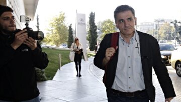 Τρέχουν να κλείσουν προαπαιτούμενα – Τα «αγκάθια» της διαπραγμάτευσης