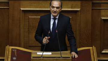 Σαλμάς: Το σκάνδαλο Novartis δεν αφορά πολιτικά πρόσωπα