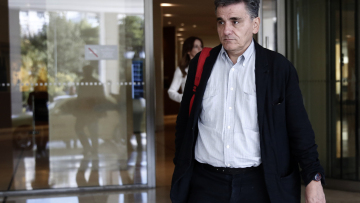 Κόβονται οι συντάξεις, «αδειάζει» το ΥΠΟΙΚ όσους καλλιεργούσαν ελπίδες