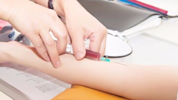 Κραυγή αγωνίας για τα άτομα με ηπατίτιδα που βιώνουν τον αποκλεισμό