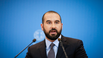 Τζανακόπουλος: Ο πρωθυπουργός κουράστηκε να επαναλαμβάνει ότι εκλογές θα γίνουν στο τέλος της θητείας