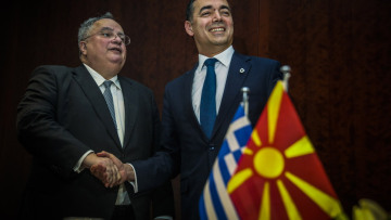 Στο «τελικό στάδιο» οι συζητήσεις για το Σκοπιανό λέει ο Ντιμιτρόφ