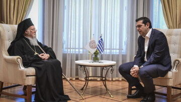 Τσίπρας σε Βαρθολομαίο: Η επίλυση του Σκοπιανού θα δημιουργήσει περιβάλλον σταθερότητας και ανάπτυξης στα Βαλκάνια