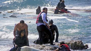 Τυνησία: 60 μετανάστες πνίγηκαν όταν ναυάγησε η βάρκα που τους μετέφερε