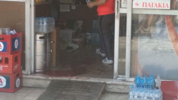 Αιματηρή απόπειρα ληστείας σε κάβα στο Παλαιό Φάληρο