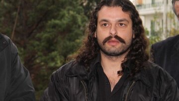 Μπαρμπαρούσης: Δικογραφία και για την καταδίωξη - «Εσπασε» το αστυνομικό μπλόκο με 180 χλμ.