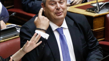 Ο Καμμένος δικαιολογεί την στήριξη στον Τσίπρα λόγω... μνημονίων και δεσμεύεται για «βέτο» στο Σκοπιανό κάποια στιγμή στο μέλλον