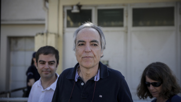 Βρετανική πρεσβεία: Προσβολή στη μνήμη των θυμάτων και στις οικογένειές τους η άδεια στον Κουφοντίνα