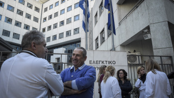 Πρόεδρος ΟΕΝΓΕ στο ΘΕΜΑ 104,6: Ακέραια η ευθύνη του υπ. Υγείας για την απόλυση επικουρικών γιατρών