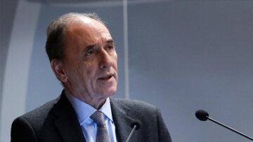 Σταθάκης: Η απόφαση του Eurogroup είναι κοντά στις προσδοκίες μας