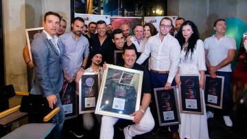 Φωτογραφίες: «Πλατινένιος» ο Νίκος Μακρόπουλος