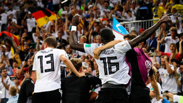 Γερμανία-Σουηδία 2-1: Και στο τέλος κερδίζουν οι Γερμανοί... ακόμα και με δέκα παίκτες!