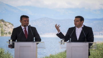 Ζάεφ: Όλοι οι άλλοι οργανισμοί, εκτός των κρατικών, θα χρησιμοποιούν παντού το επίθετο «μακεδονικός»