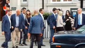 Λονδίνο: Φραστική επίθεση στον Τσίπρα - «Προδότη, πούλησες τη Μακεδονία» 