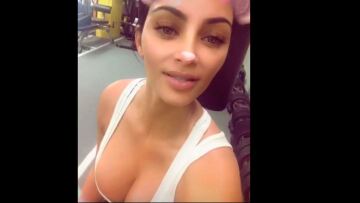 Φωτογραφίες: Η Kim Kardashian λιώνει στο γυμναστήριο