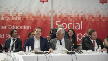 Μαξίμου: Οι Ευρωπαίοι σοσιαλιστές «καταχέριασαν» τη Φώφη και μίλησαν διθυραμβικά για Τσίπρα 