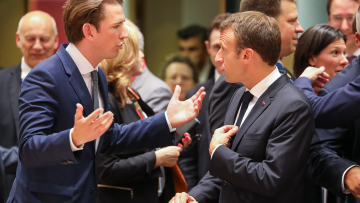 Σύνοδος Κορυφής: Συμφωνία για το μεταναστευτικό μετά από 12ωρο θρίλερ