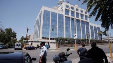 Παρέμβαση εισαγγελέα για τις απειλές Ρουβίκωνα κατά ΣΚΑΪ