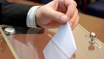  Γκάλοπ: Καταλύτης το Σκοπιανό - «Πνίγει» την κυβέρνηση η συμφωνία των Πρεσπών