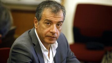Σταύρος Θεοδωράκης: Δεν ερωτηθήκαμε για το Μακεδονικό και τις εκλογές «εδώ και τώρα»