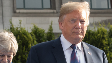 Απειλή Τραμπ: «Οι ΗΠΑ θα βγουν από το ΝΑΤΟ εάν οι συμμαχικές χώρες δεν πληρώσουν τις στρατιωτικές δαπάνες»