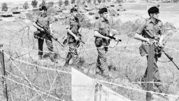 Οι μαρτυρίες των Κυπρίων που έζησαν από τα βασανιστήρια των Βρετανών σοκάρουν: Έτσι μας βίαζαν και μας βασάνιζαν