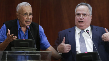 Σύγκρουση Ζουράρι-Κοτζιά για το Σκοπιανό