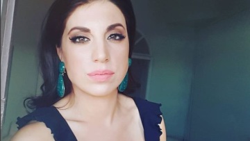 Μελίνα Μακρή: Κάηκε ολοσχερώς το σπίτι μας στην Κινέτα