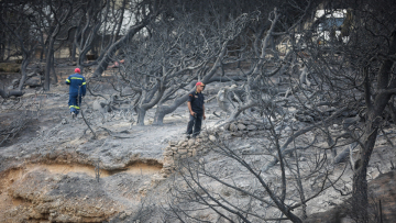 Στους 50 νεκρούς ο επίσημος απολογισμός από τις φωτιές στην Αττική