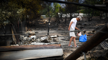 Φάρμακα και τρόφιμα συγκεντρώνει ο δήμος Πειραιά για τις πυρόπληκτες περιοχές