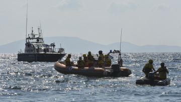 Εντοπίστηκε καμένο πτώμα ανοιχτά της Γλυφάδας 