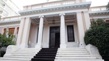 Το Μαξίμου διαψεύδει το SMS - ντιρεκτίβα για τη φωτιά στο Μάτι: «Πλαστογραφία και προβοκάτσια»