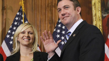 ΗΠΑ: Εκλεγμένος Ρεπουμπλικανός και υποστηρικτής του Τραμπ διώκεται για κατάχρηση κεφαλαίων