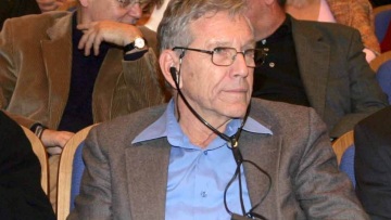 Θεσσαλονίκη: Αργυρό μετάλλιο του δήμου στον Ισραηλινό συγγραφέα Άμος Οζ