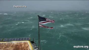 Βίντεο: Ο τυφώνας Florence έφτασε και «σαρώνει» τις ακτές των ΗΠΑ