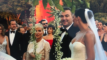 Αντώνης Ρέμος - Υβόννη Μπόσνιακ: Δείτε φωτογραφίες από το γάμο της χρονιάς