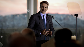 Μητσοτάκης κατά πορίσματος Παρασκευόπουλου για τη βία στα ΑΕΙ: Ιδεοληπτικοί και αδιόρθωτοι