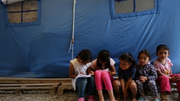 Δραματικό SOS για τα παιδιά στη Μόρια - Unicef: Πάνω από 7.000 παιδιά έφτασαν στα ελληνικά νησιά