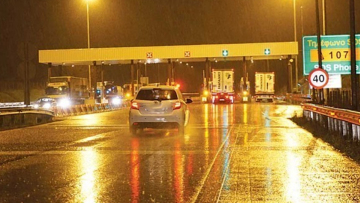 Άνοιξε και το ρεύμα κυκλοφορίας προς Πάτρα στην εθνική Αθηνών - Κορίνθου
