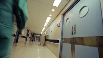 Οι πολίτες πληρώνουν πανάκριβα τη «δωρεάν» δημόσια υγεία 