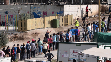 Μετανάστες: Βαριές καταγγελίες από τον στρατηγό συνεργάτη του Βίτσα