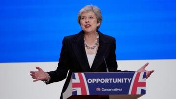 Brexit: Τουλάχιστον 40 βουλευτές της Μέι θα καταψηφίσουν την συμφωνία, λέει πρώην αρμόδιος υφυπουργός