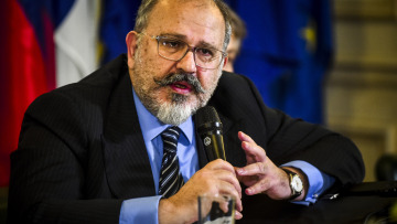 Νέα βέλη Ξυδάκη κατά Καμμένου: Υπουργός σε δυσαρμονία, δεν υπηρετεί την αξιοπιστία της χώρας