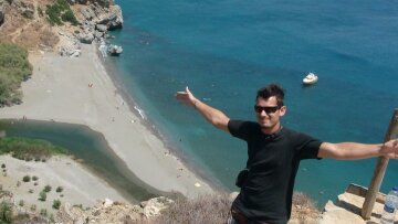 Τροχαίο στην Αιτωλοακαρνανία: Θρήνος για τον 29χρονο και την 30χρονη μητέρα - Το τραγικό παιχνίδι της μοίρας