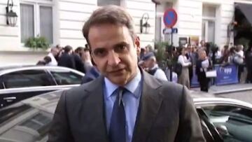 Αιχμές Μητσοτάκη για τα «μυστικά κονδύλια»: Ο Κοτζιάς δεν αποπέμφθηκε για το Σκοπιανό